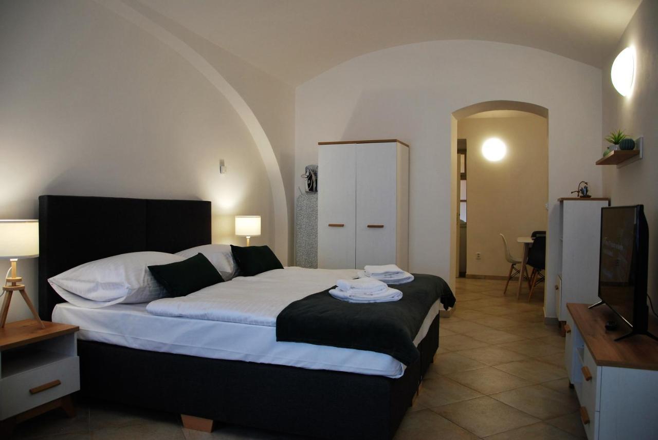 White Swan Boutique Apartments Prague Ngoại thất bức ảnh