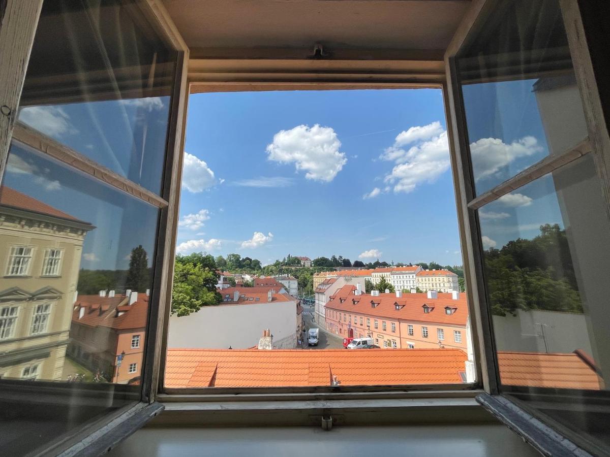 White Swan Boutique Apartments Prague Ngoại thất bức ảnh