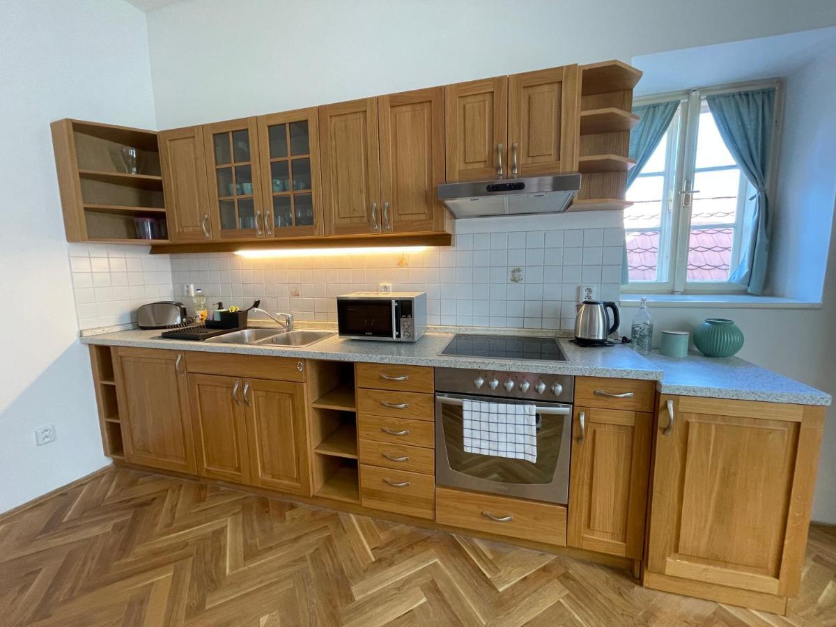 White Swan Boutique Apartments Prague Ngoại thất bức ảnh