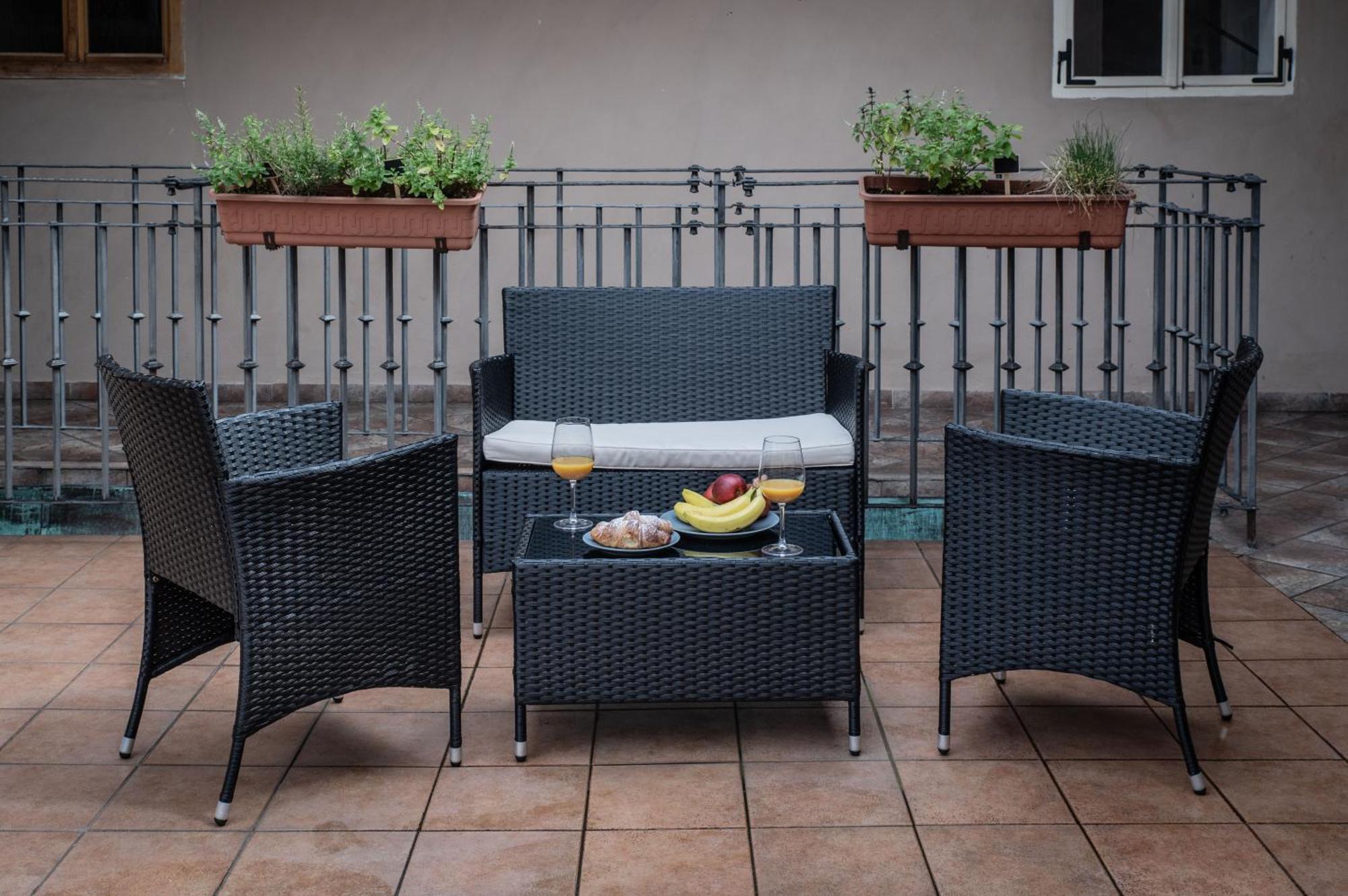 White Swan Boutique Apartments Prague Ngoại thất bức ảnh